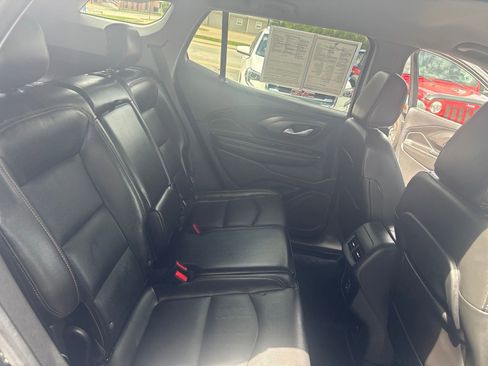 Used 2020 GMC Terrain SLT w/ Elevation Edition FWD image 16