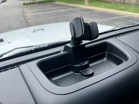 Used 2017 Jeep Wrangler Unlimited Sahara w/ Max Tow Package AWD/4WD image 27