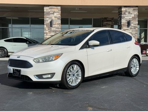 Used 2015 Ford Focus Titanium image 1