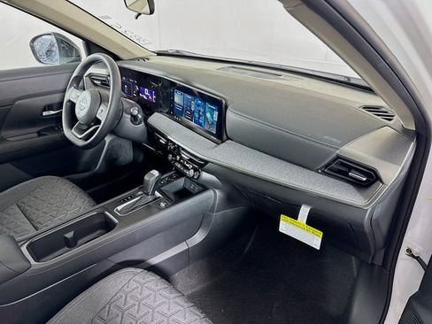 New 2026 Nissan Kicks SV image 26