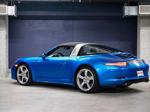 Used 2015 Porsche 911 Targa 4 AWD/4WD image 8