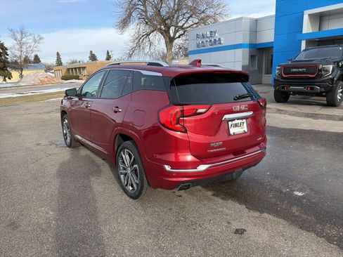 Used 2019 GMC Terrain Denali w/ GMC Pro Grade Package image 7