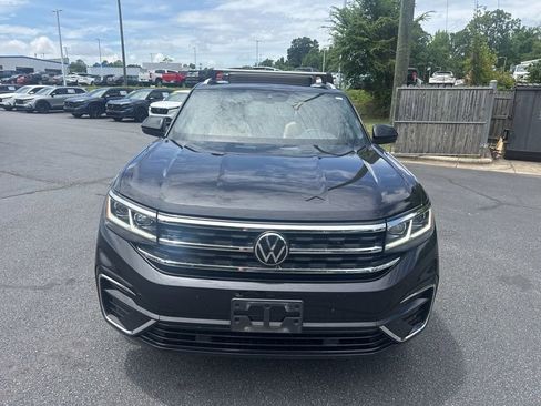 Used 2020 Volkswagen Atlas Cross Sport SEL R-Line AWD/4WD image 2