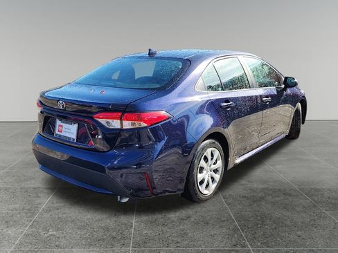 Certified 2022 Toyota Corolla LE image 7