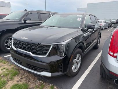 Used 2025 Kia Sorento LX