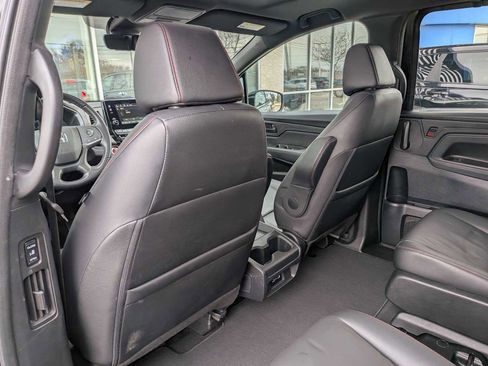 Certified 2023 Honda Odyssey Sport image 17