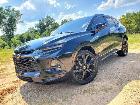 Used 2020 Chevrolet Blazer RS FWD image 2