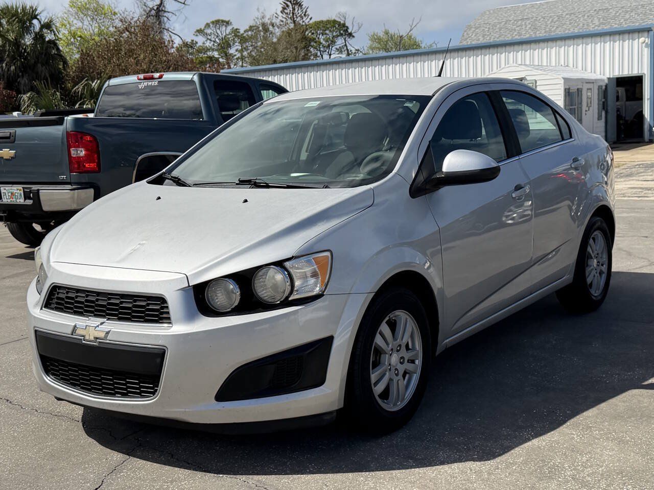 Used 2014 Chevrolet Sonic LT FWD image 4