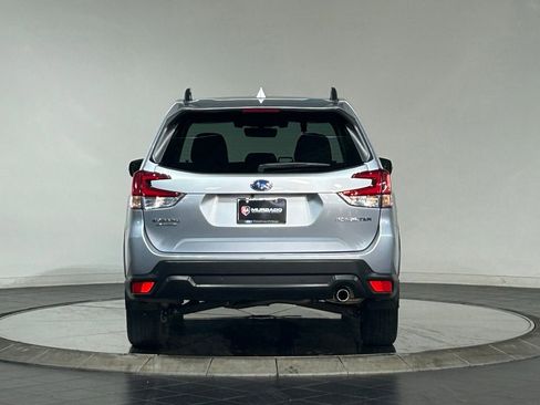Used 2020 Subaru Forester Limited AWD/4WD image 8
