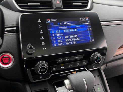 Used 2019 Honda CR-V Touring image 20