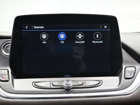 Used 2025 Chevrolet Blazer LT FWD image 32