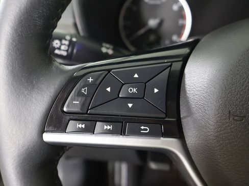 Used 2023 Nissan Altima 2.5 SL FWD image 44