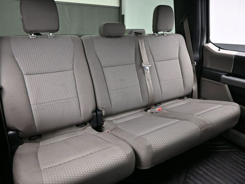 Used 2017 Ford F150 XLT image 27