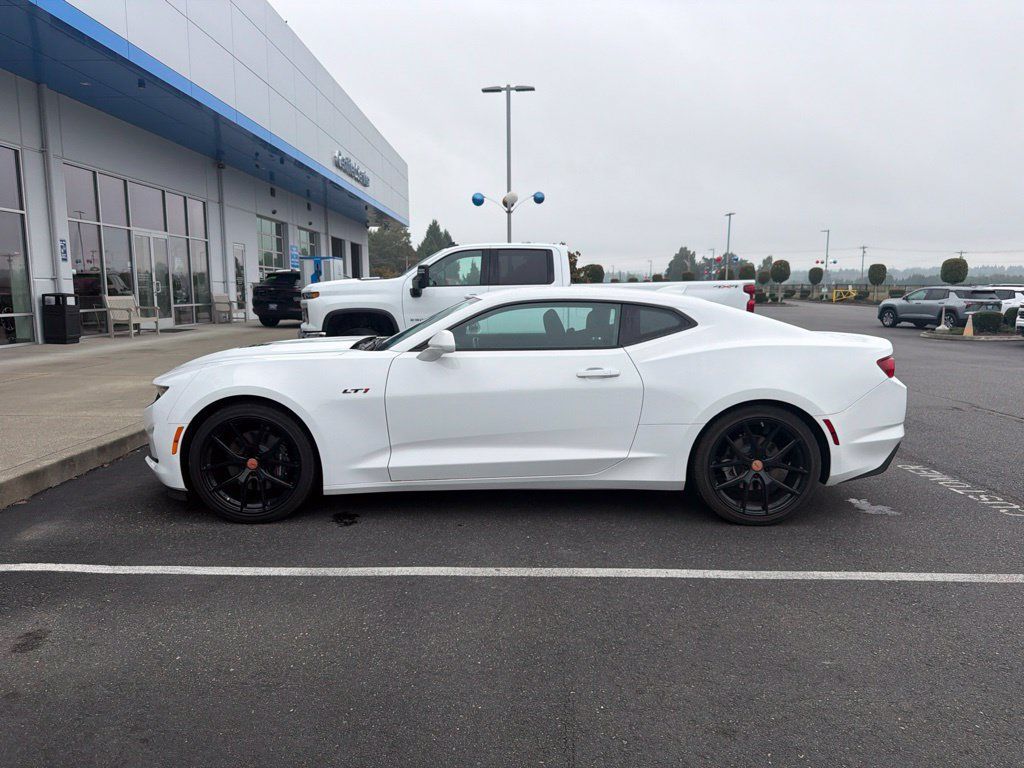 Used 2023 Chevrolet Camaro LT w/ Technology Package RWD image 2