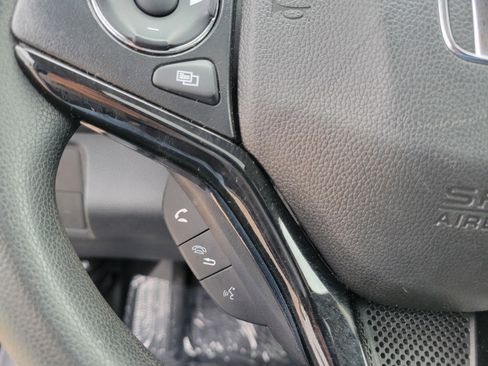 Used 2019 Honda HR-V EX image 27