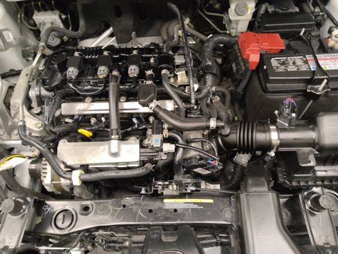 Used 2024 Nissan Kicks S FWD image 30