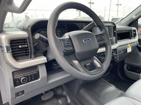 New 2026 Ford F250 XL w/ XL Driver Assist Package RWD image 16