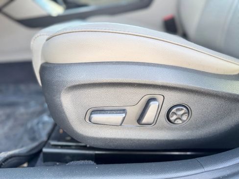 Used 2017 Hyundai Sonata Limited w/ Ultimate Package 04 image 41