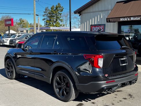 Used 2022 Ford Explorer ST w/ ST Street Pack AWD/4WD image 4