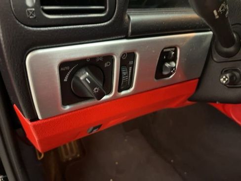 Used 2003 Ford Thunderbird image 18