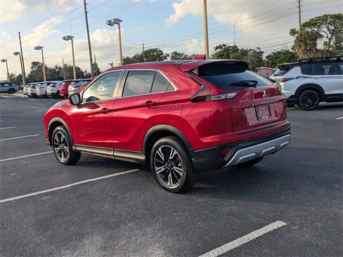 Used 2024 Mitsubishi Eclipse Cross SE image 8