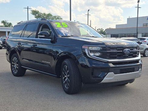 Certified 2025 Ford Expedition Platinum AWD/4WD image 5