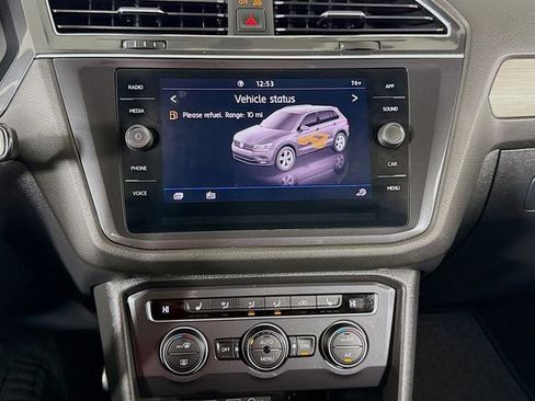 Used 2020 Volkswagen Tiguan SE R-Line FWD image 20