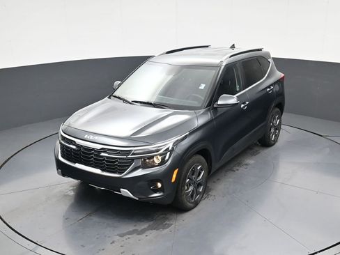 Used 2024 Kia Seltos S FWD image 26