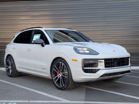 New 2026 Porsche Cayenne GTS AWD/4WD image 6