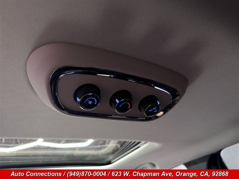 Used 2018 Dodge Durango Citadel w/ Technology Group AWD/4WD image 32