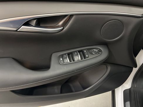 New 2025 INFINITI QX50 Pure image 8
