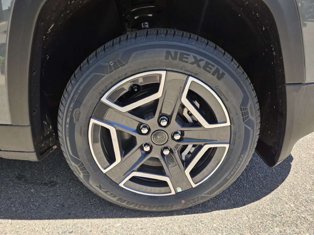 New 2026 Jeep Cherokee Limited AWD/4WD image 7
