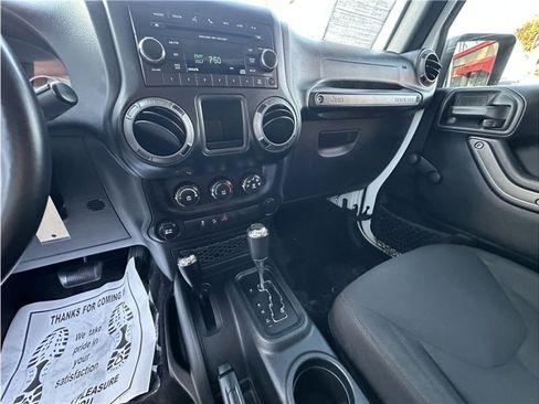 Used 2017 Jeep Wrangler Sport w/ Quick Order Package 24S image 29