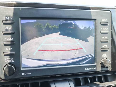 Used 2021 Toyota RAV4 LE FWD image 23