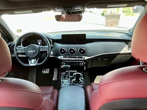 Used 2022 Kia Stinger GT-Line w/ Sun & Sound Package RWD image 6