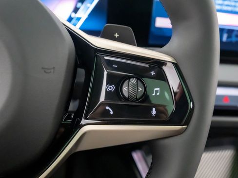 Certified 2025 BMW X3 xDrive30i w/ Premium Package image 19