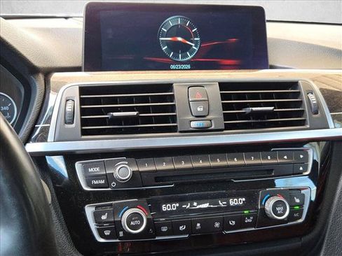 Used 2017 BMW 340i Sedan RWD image 15
