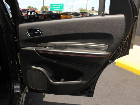 Used 2016 Dodge Durango R/T w/ Trailer Tow Group IV AWD/4WD image 25
