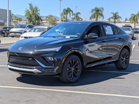 Used 2024 Buick Envista Sport Touring w/ Convenience I Package image 5