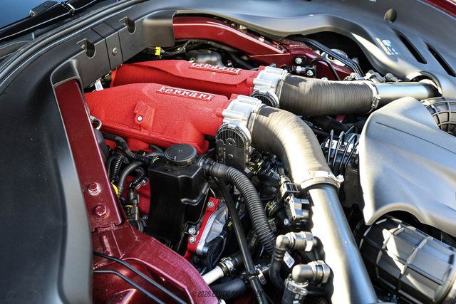 Used 2025 Ferrari Roma Spider RWD image 30