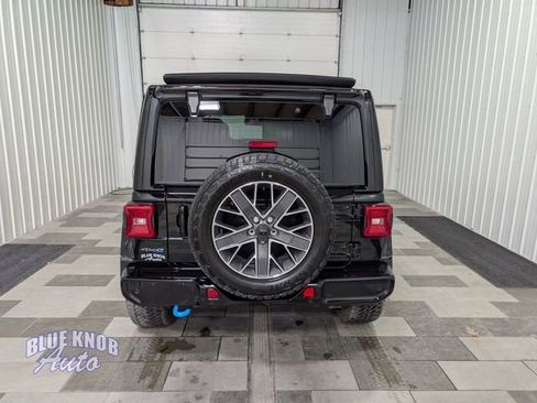 Used 2024 Jeep Wrangler High Altitude image 3