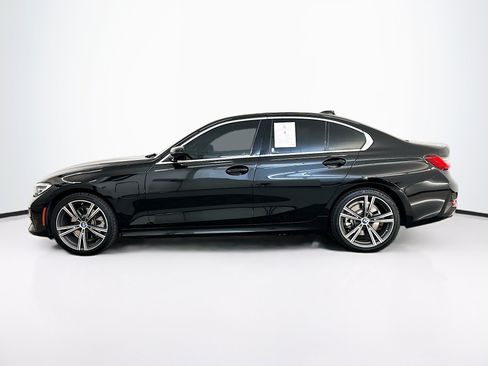 Used 2021 BMW 330e xDrive AWD/4WD image 4