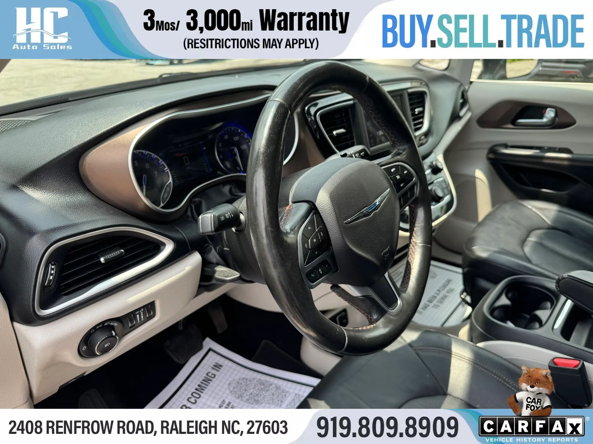 Used 2019 Chrysler Pacifica Touring-L FWD image 13
