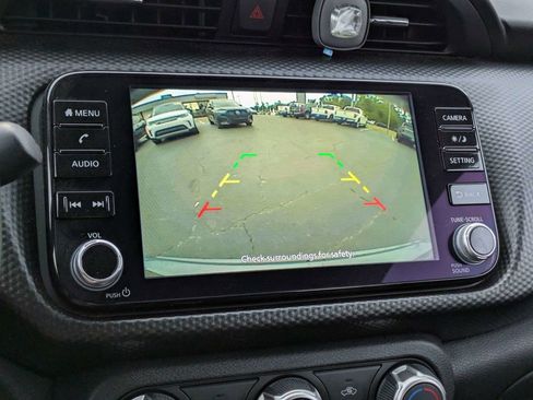 Used 2024 Nissan Kicks SV FWD image 20
