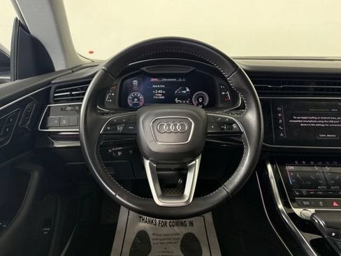 Used 2019 Audi Q8 Premium Plus w/ Premium Plus AWD/4WD image 29