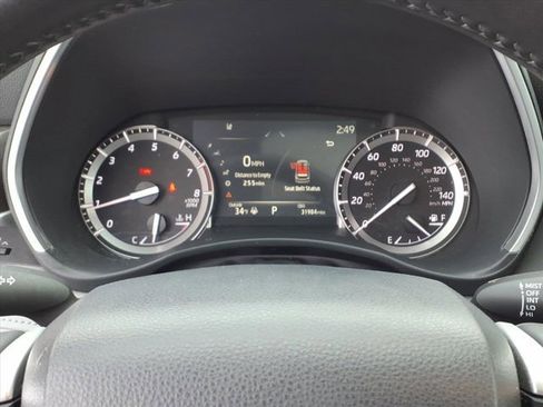 Used 2022 Toyota Highlander XLE image 22