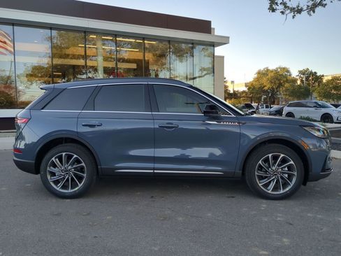 New 2026 Lincoln Corsair Premiere image 2