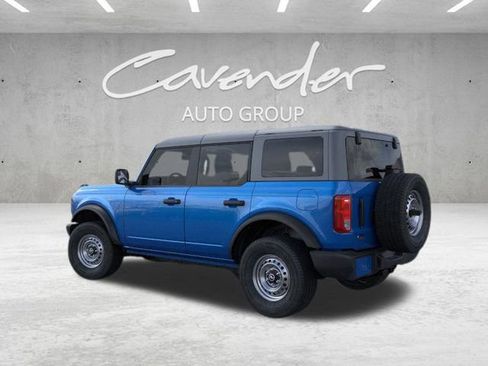 New 2025 Ford Bronco Base image 4