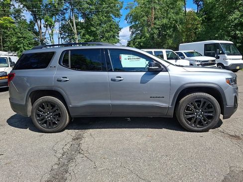 Used 2023 GMC Acadia SLE w/ Elevation Edition AWD/4WD image 9