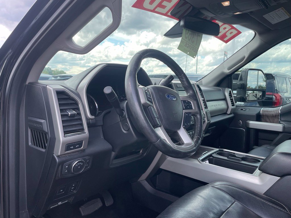 Used 2019 Ford F250 Lariat w/ Lariat Ultimate Package AWD/4WD image 12